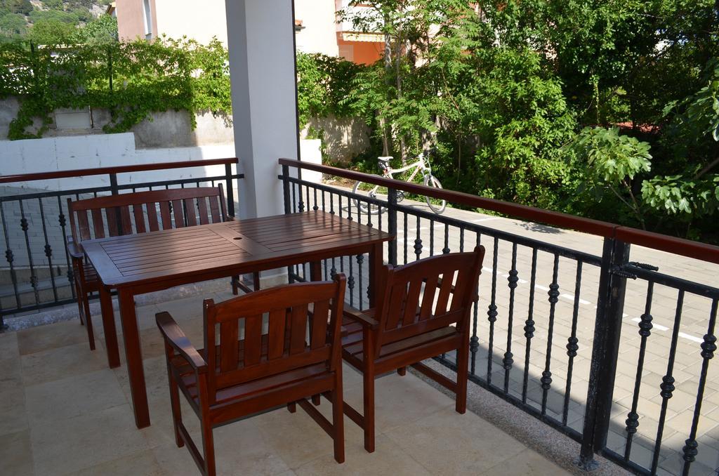 Apartments Soldo Baska  Bagian luar foto