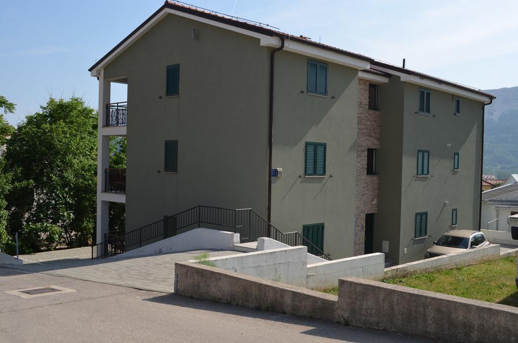 Apartments Soldo Baska  Bagian luar foto